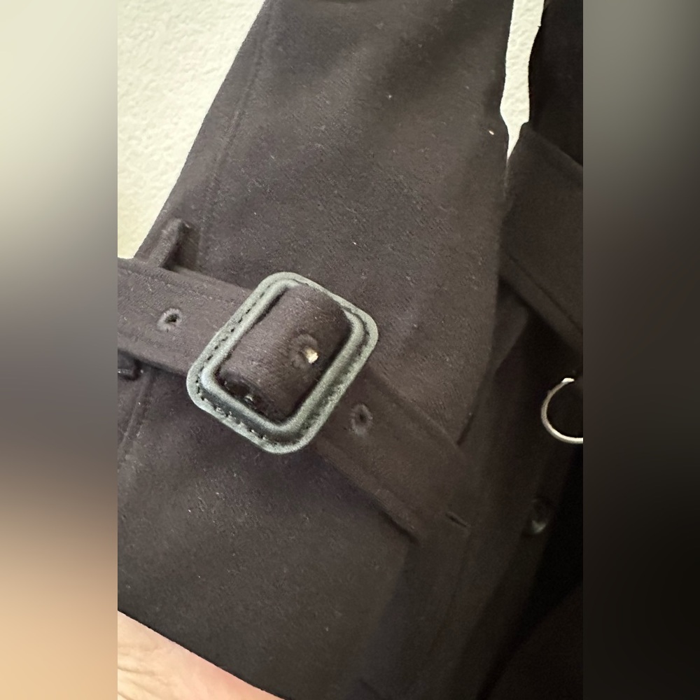 Burberry coat size 160/70 34 perfect condition color black - Picture 2 of 5